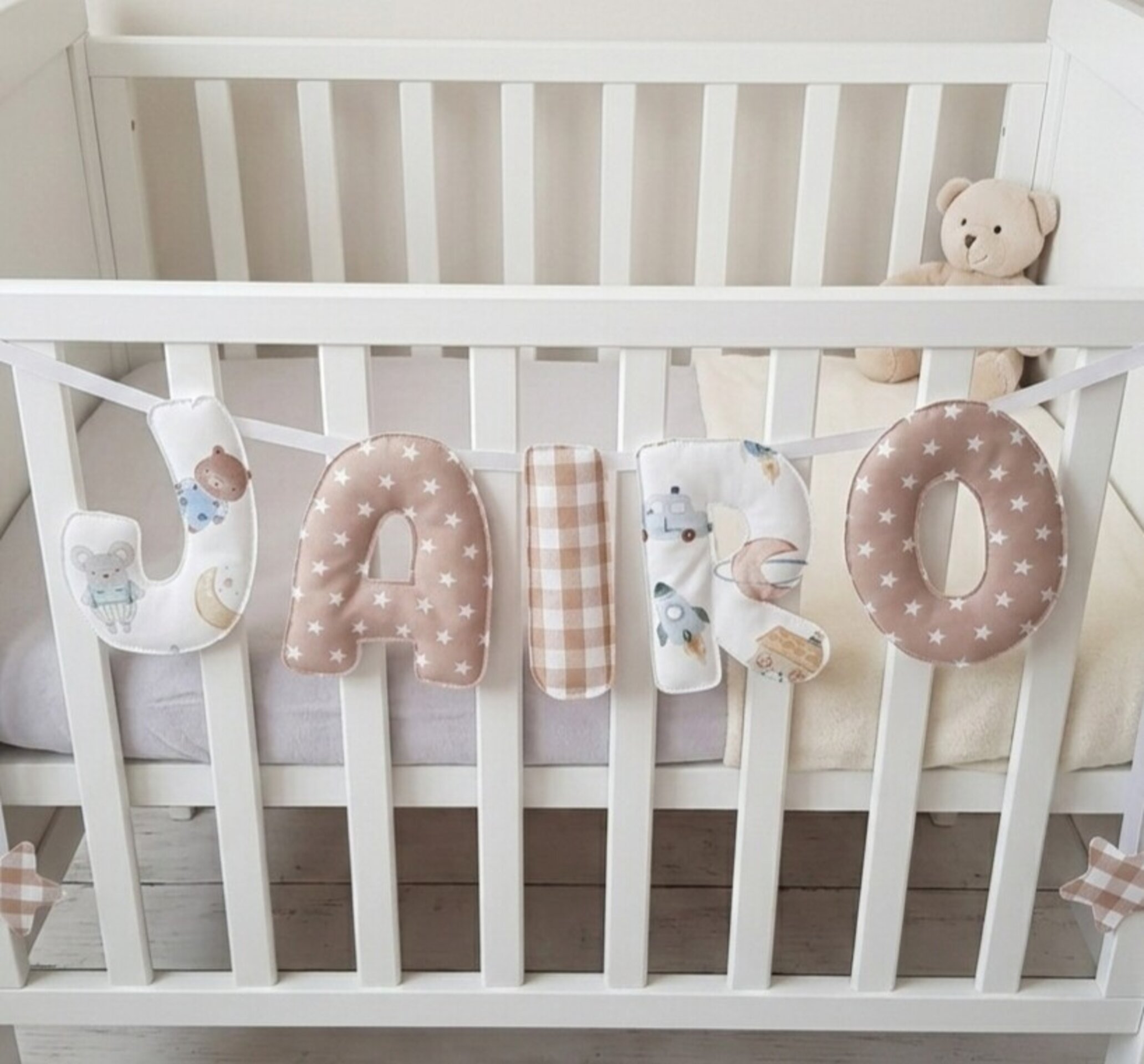 Guirnalda personalizada nombre bebé Beige - 1