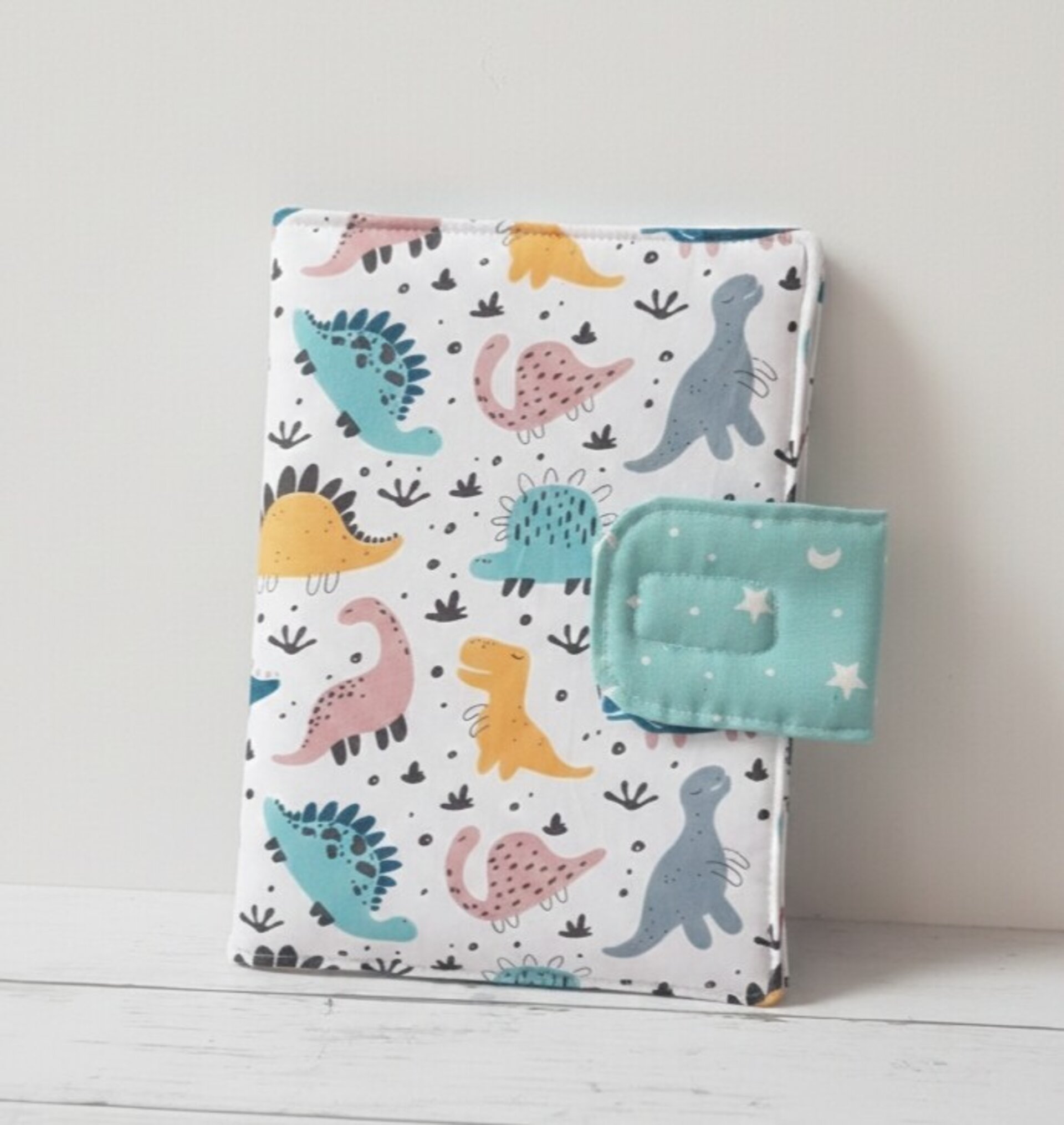 Portapañales y toallitas bebé, varias telas - 2