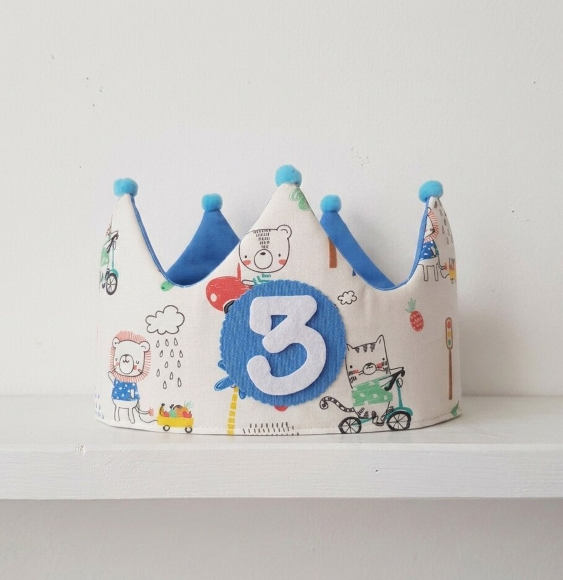 Corona cumpleaños Animales y coches - 1