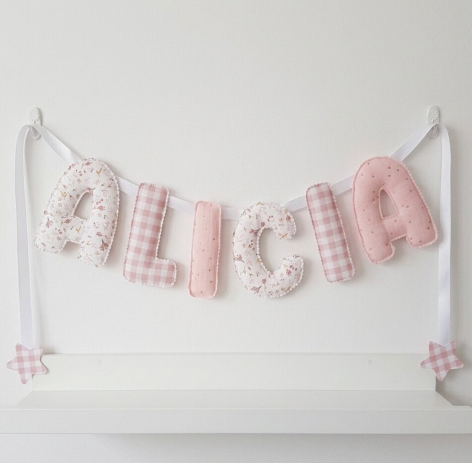 Guirnalda personalizada nombre bebé Flores y vichy - 1