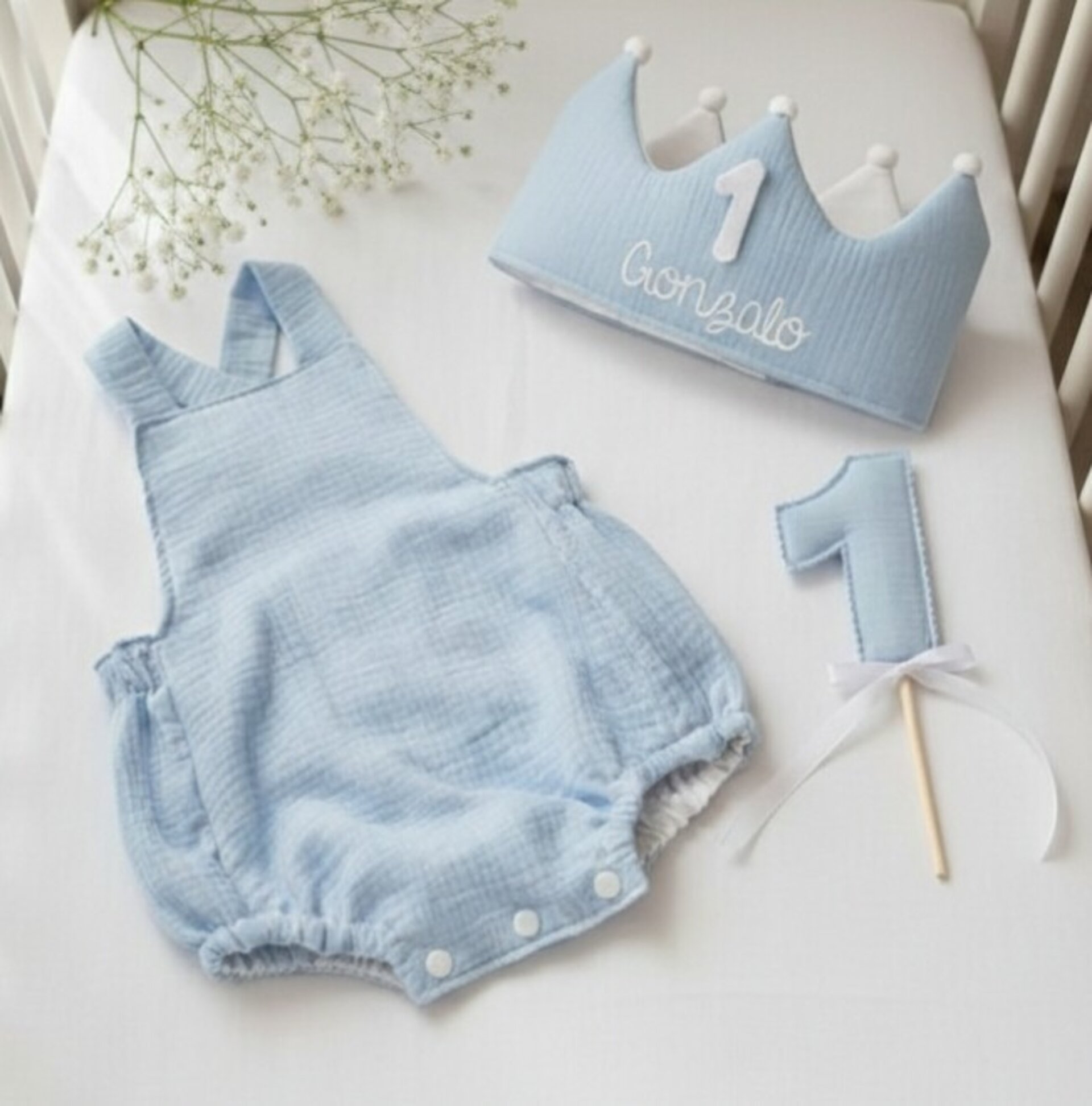 Conjunto cumpleaños personlizado, corona y peto, varios colores - 1