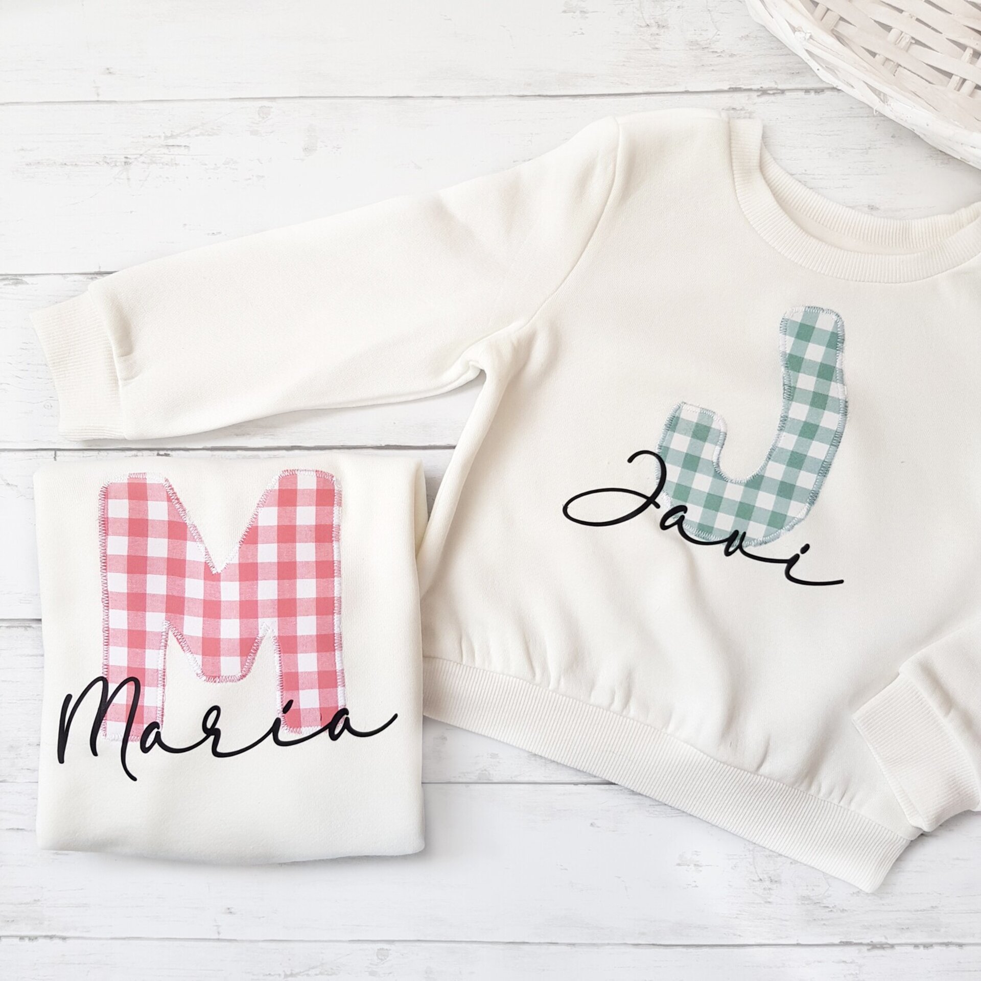 Sudadera bebé personalizada con la inicial y nombre, varias telas - 3