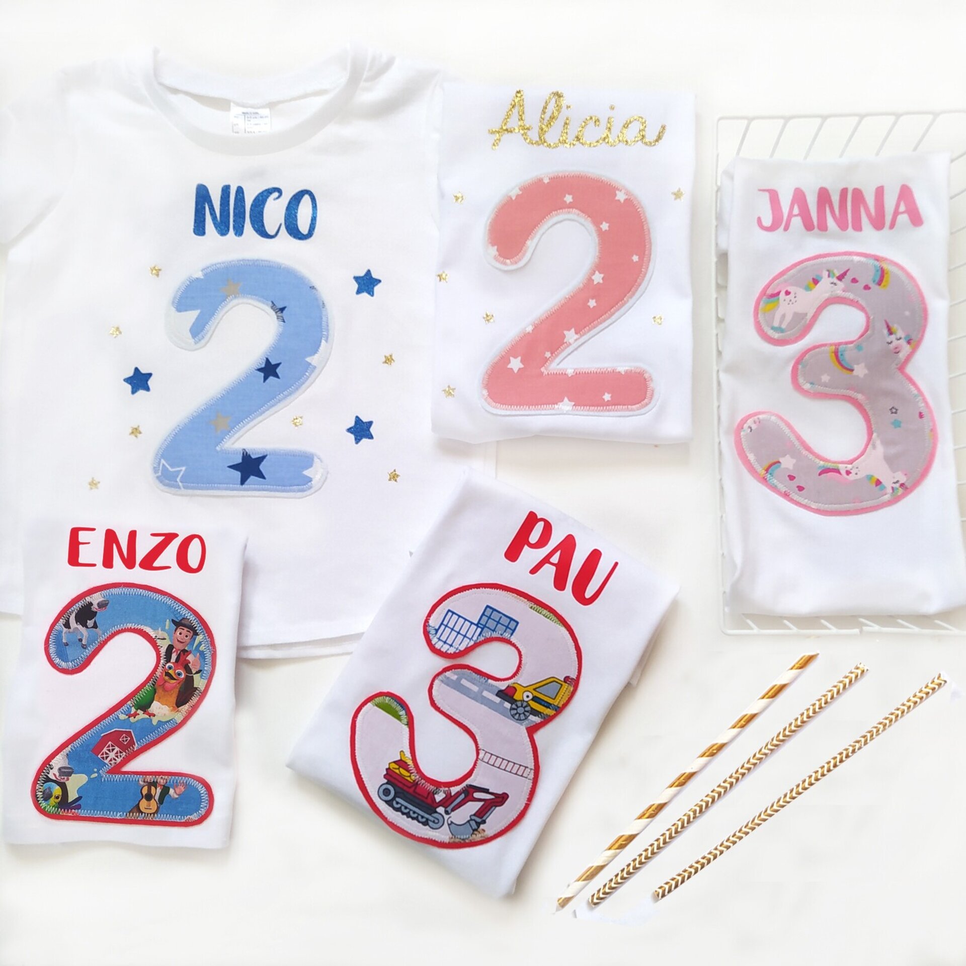 Camiseta cumpleaños A MEDIDA personalizada con el número y nombre, varias telas - 1