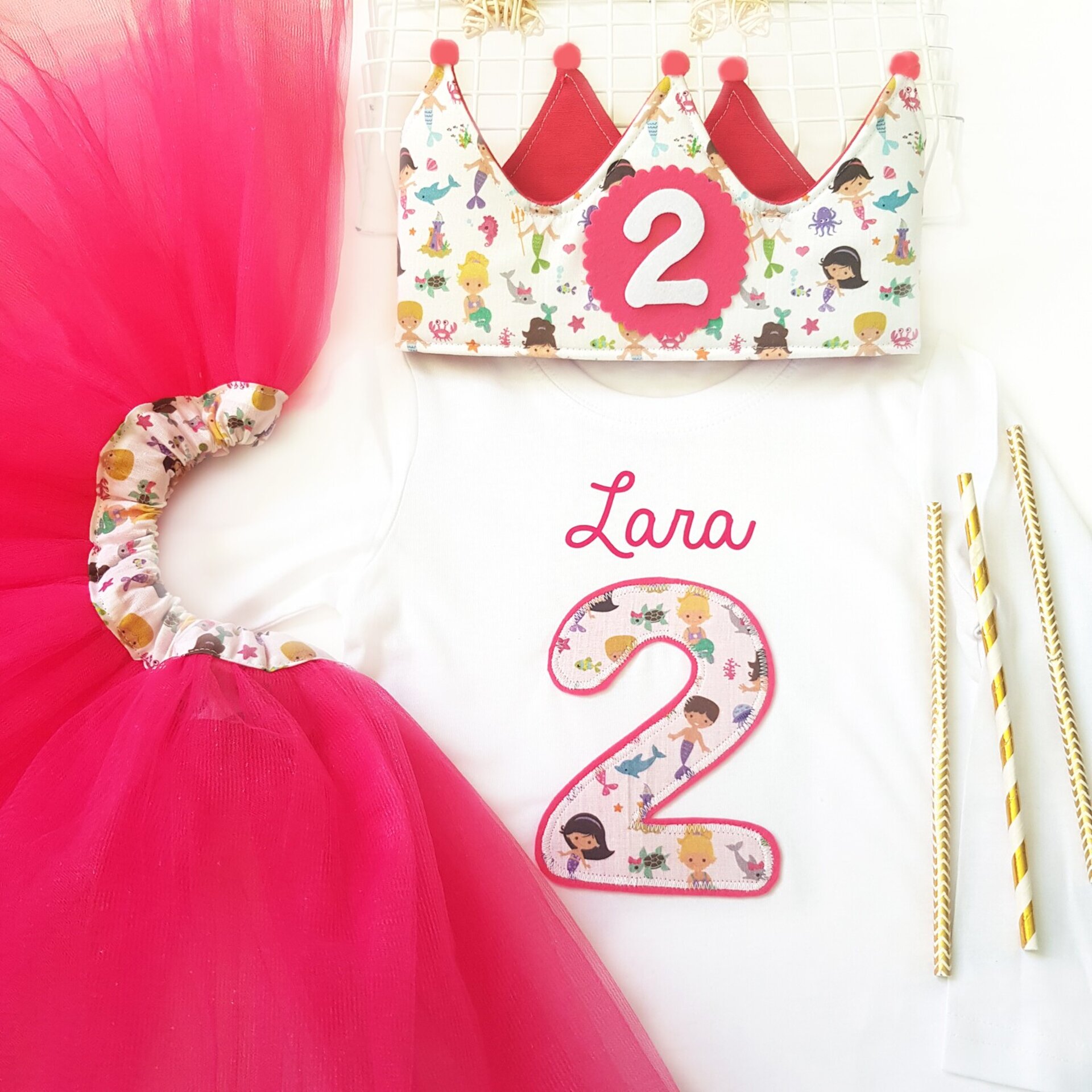 Conjunto cumpleaños corona, camiseta y tutú Sirenitas - 1