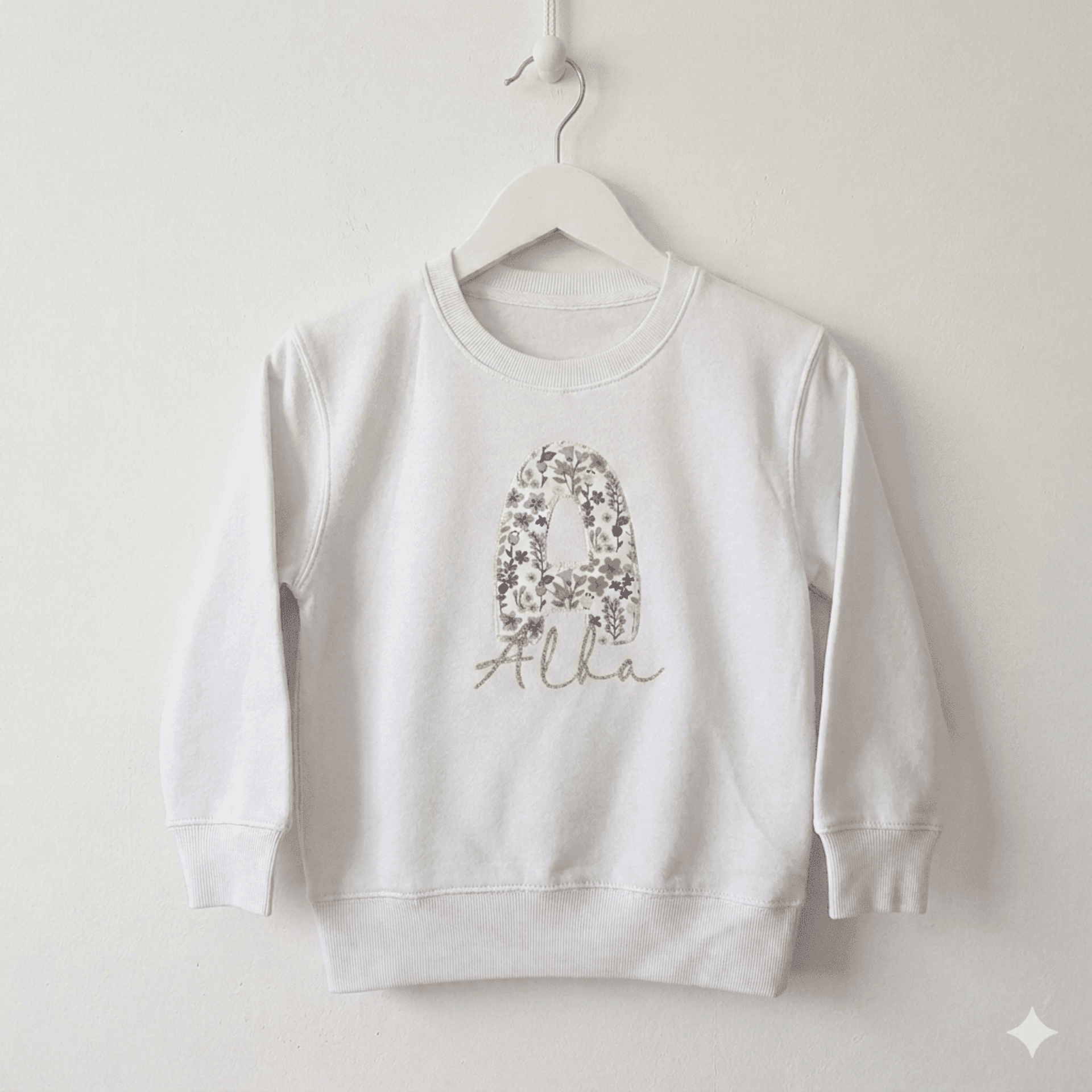 Sudadera niña personalizada con la inicial y nombre - 4