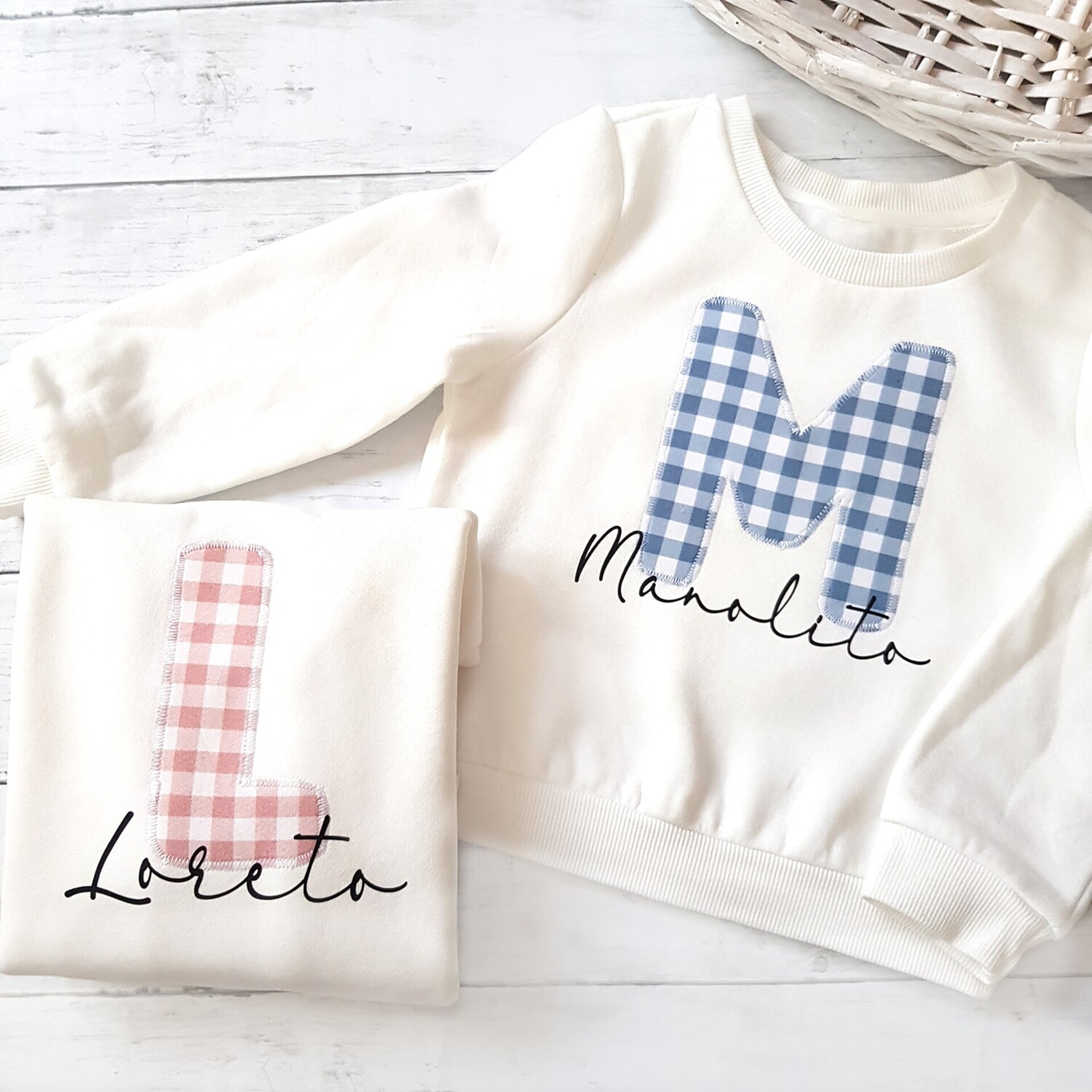 Sudadera bebé personalizada con la inicial y nombre, varias telas - 2